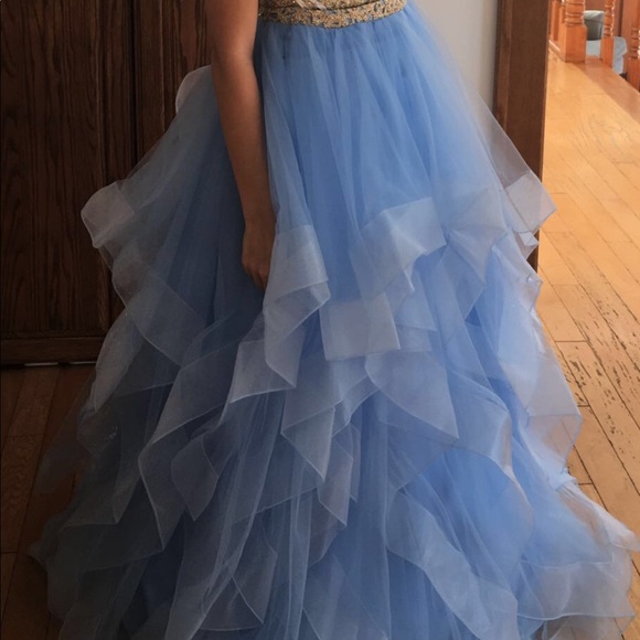 Prom Dress - Picture 2 of 3